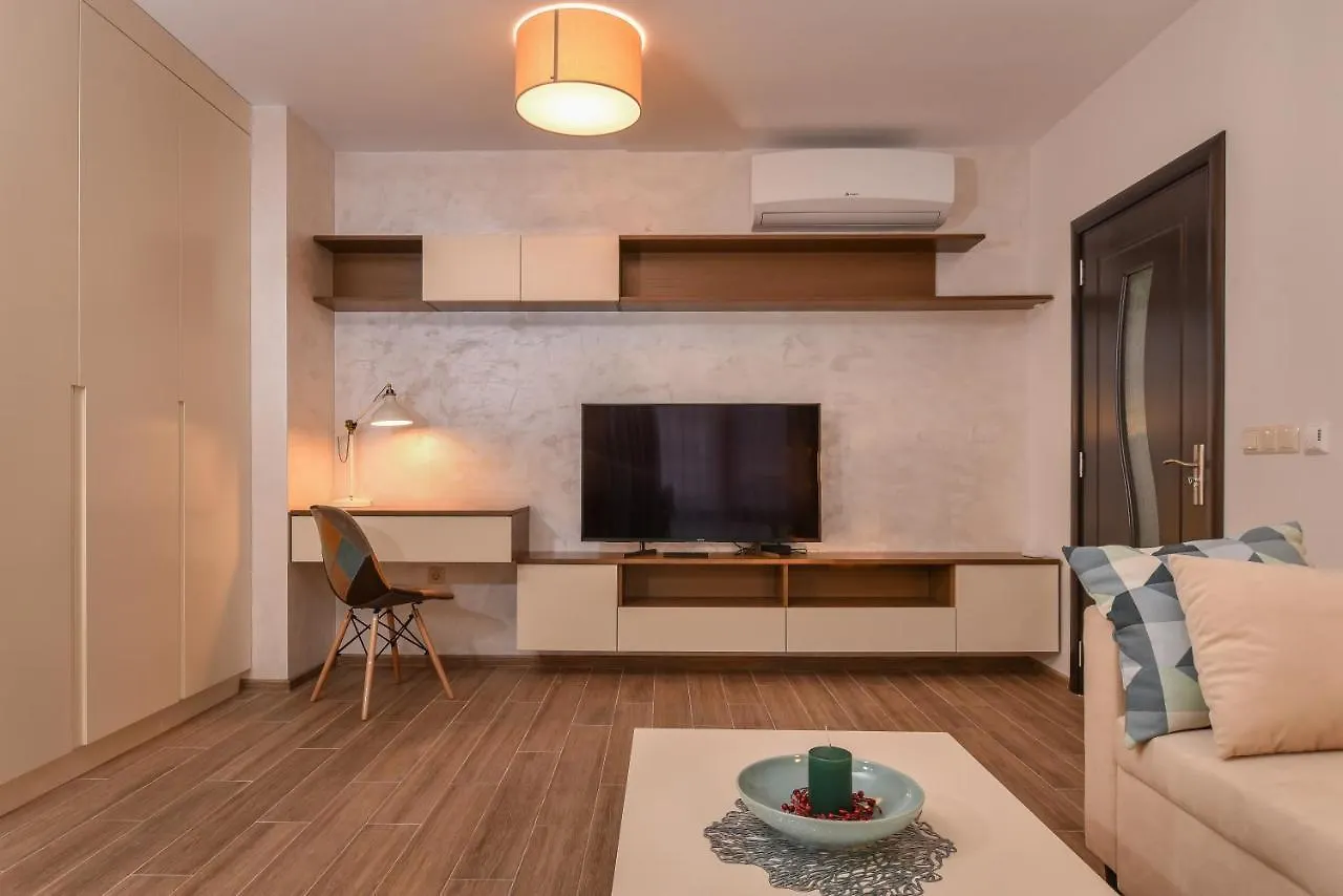 Appartement The Grunge Spot - Charming New 1-Bedroom By Flat Mаnager Sofia Bulgarije