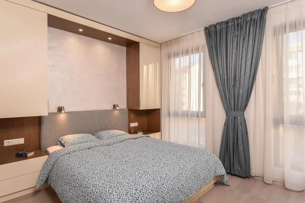 The Grunge Spot - Charming New 1-Bedroom By Flat Mаnager Sofya Daire