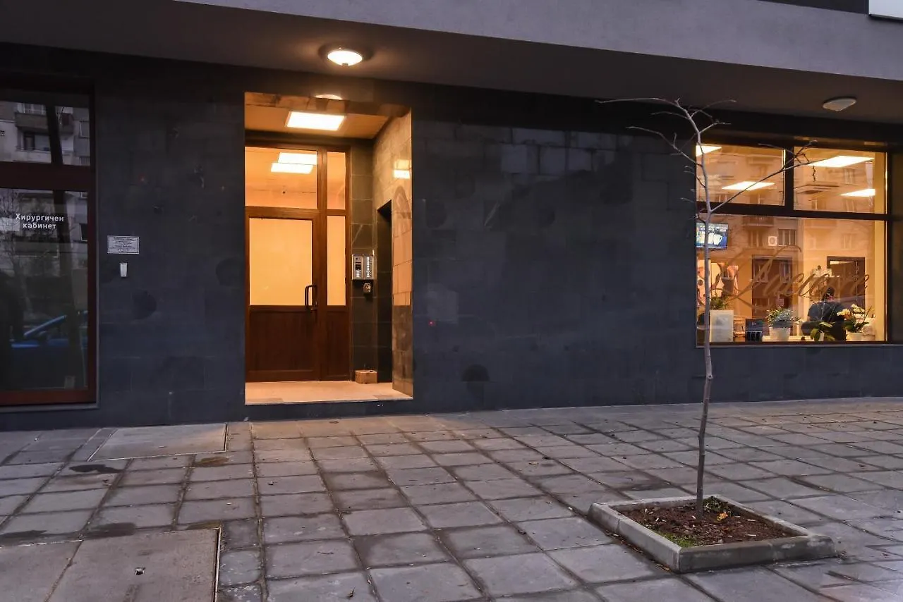 The Grunge Spot - Charming New 1-Bedroom By Flat Mаnager Sofya